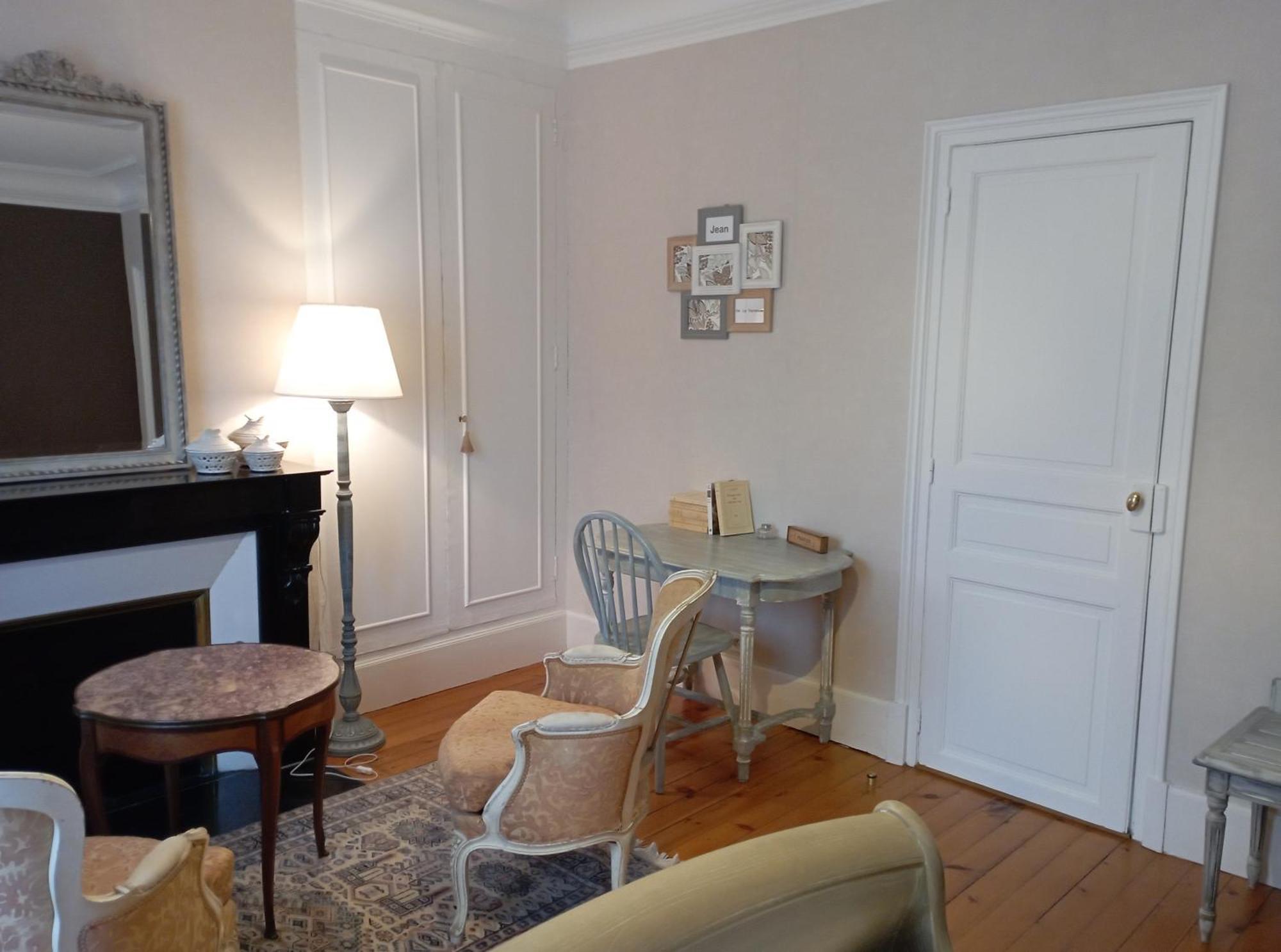 Le Clos Saint-Germain Rugles 外观 照片