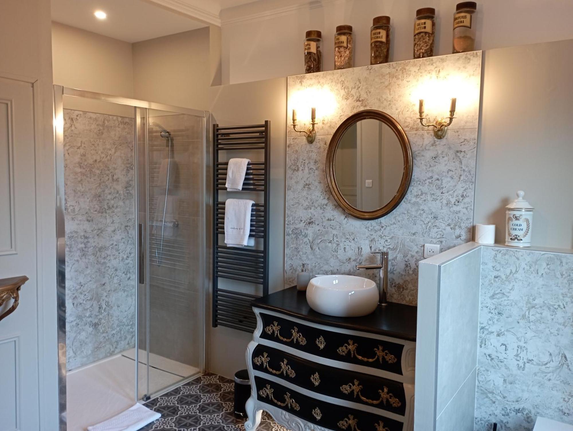 Le Clos Saint-Germain Rugles 外观 照片